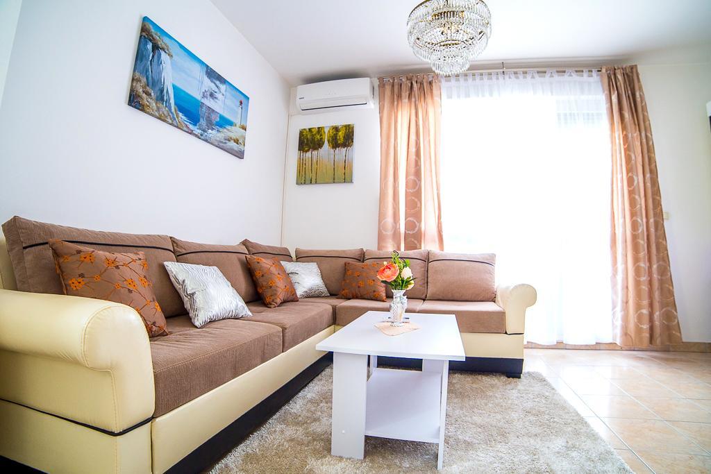 Split Apartments Shell Extérieur photo